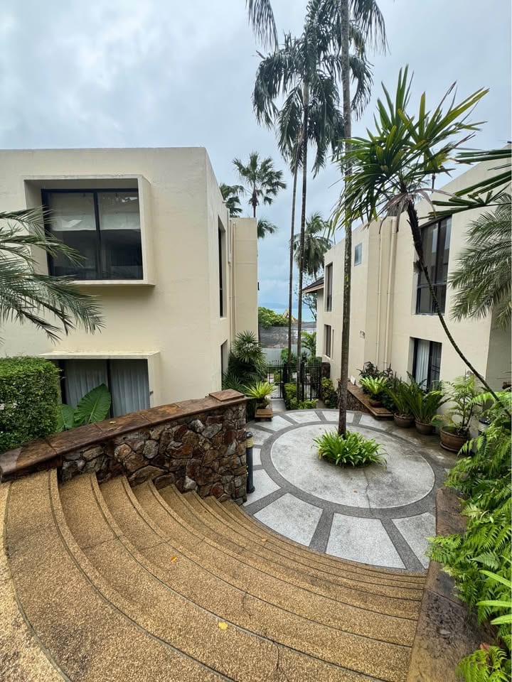 Sea-View Apartment on the Beachfront — Andaman Cove, Rawai 7