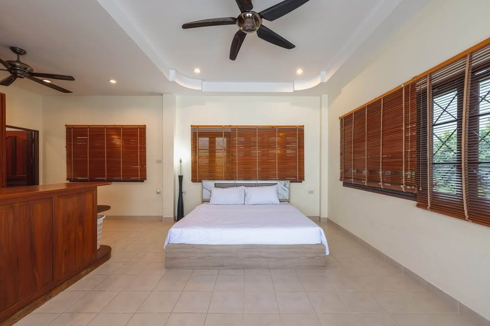 Two Houses Sharing a Pool — Soi Kokyang, Rawai 10