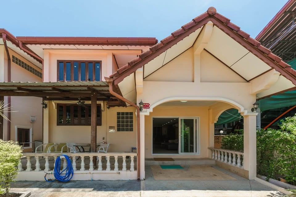 Two Houses Sharing a Pool — Soi Kokyang, Rawai 6