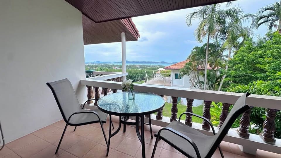 Three-Bedroom Hillside House with Sea and Valley Views — Rawai 2