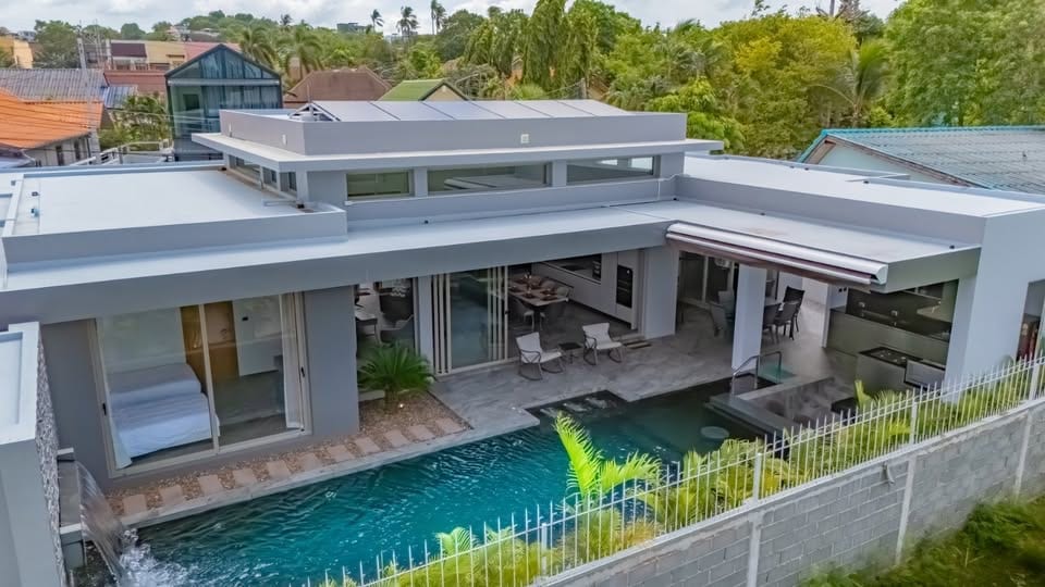 4-Bedroom Villa for Sale in Rawai, Phuket — pool view