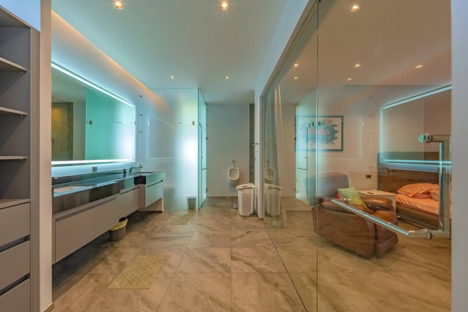 4-Bedroom Villa for Sale in Rawai, Phuket — interior view