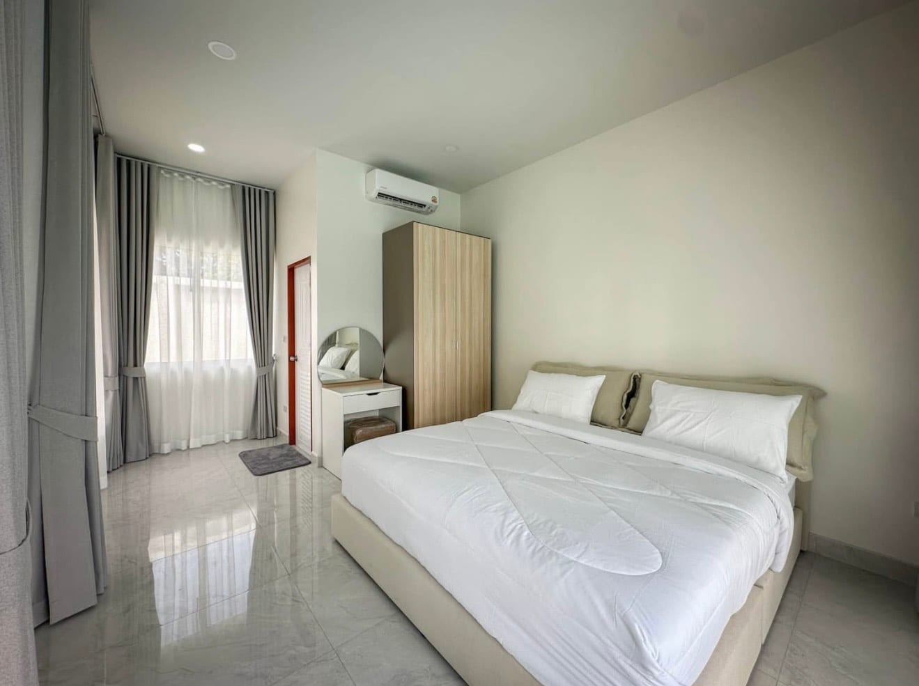 Pet-Friendly Pool Villa — Rawai 9