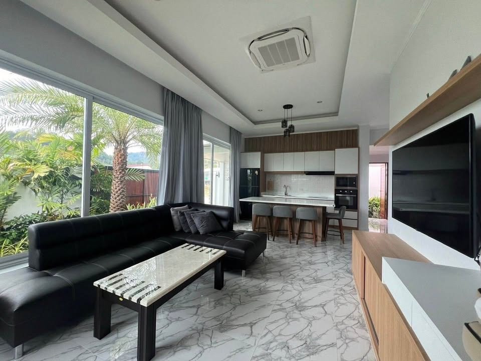 Modern Pool Villa, Ready Now — Rawai 9