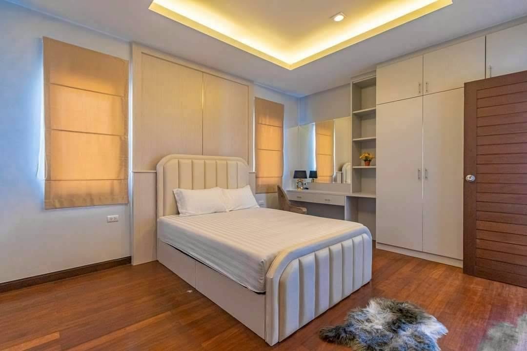 Renovated Pool Villa with Covered Parking — Rawai 3