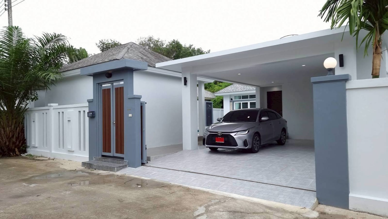 Renovated Pool Villa with Covered Parking — Rawai 4