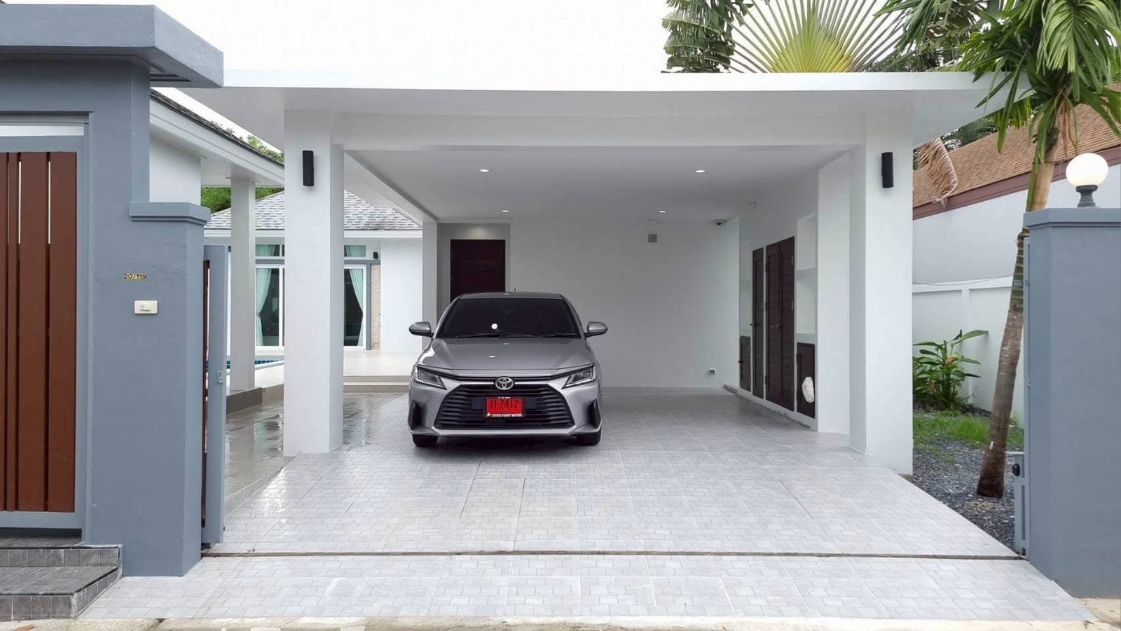 Renovated Pool Villa with Covered Parking — Rawai 5