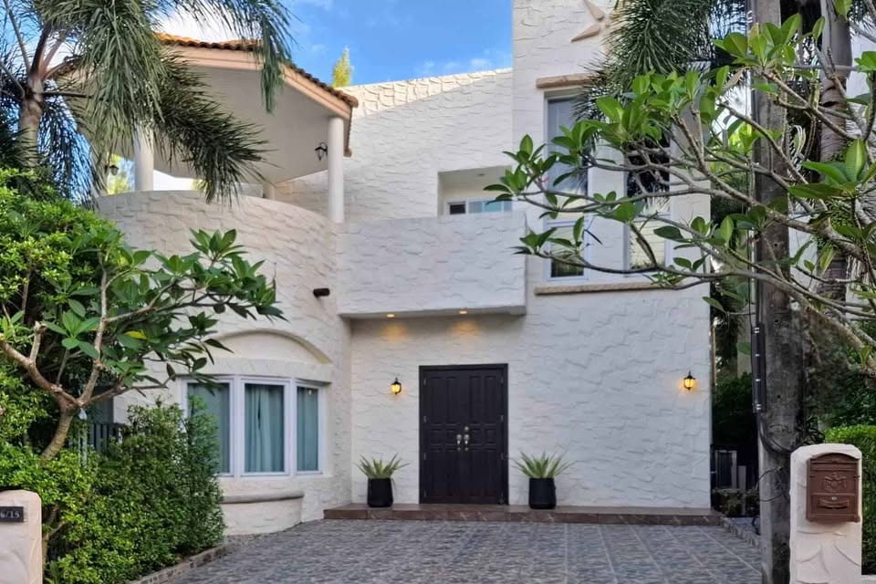 Mediterranean-Style Villa in a Gated Village — Saiyuan, Rawai 4