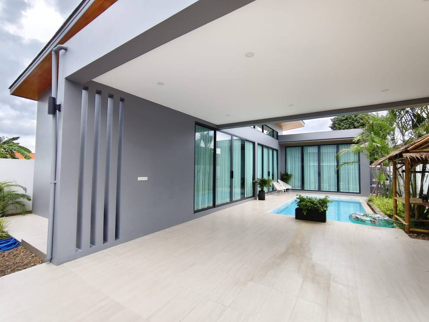 3-Bedroom Pool Villa — Rawai 4