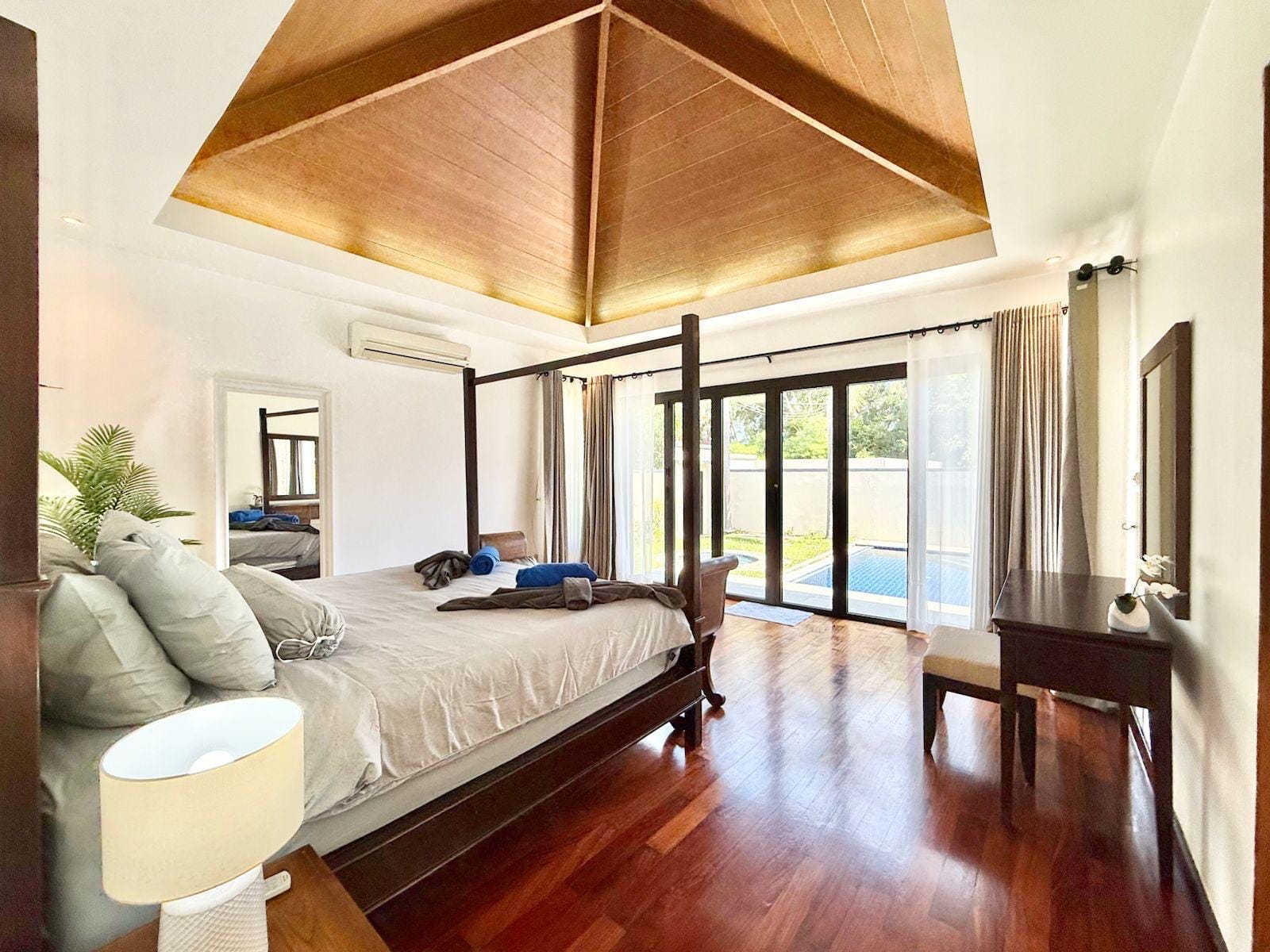 2-Bedroom Pool Villa — Rawai 43
