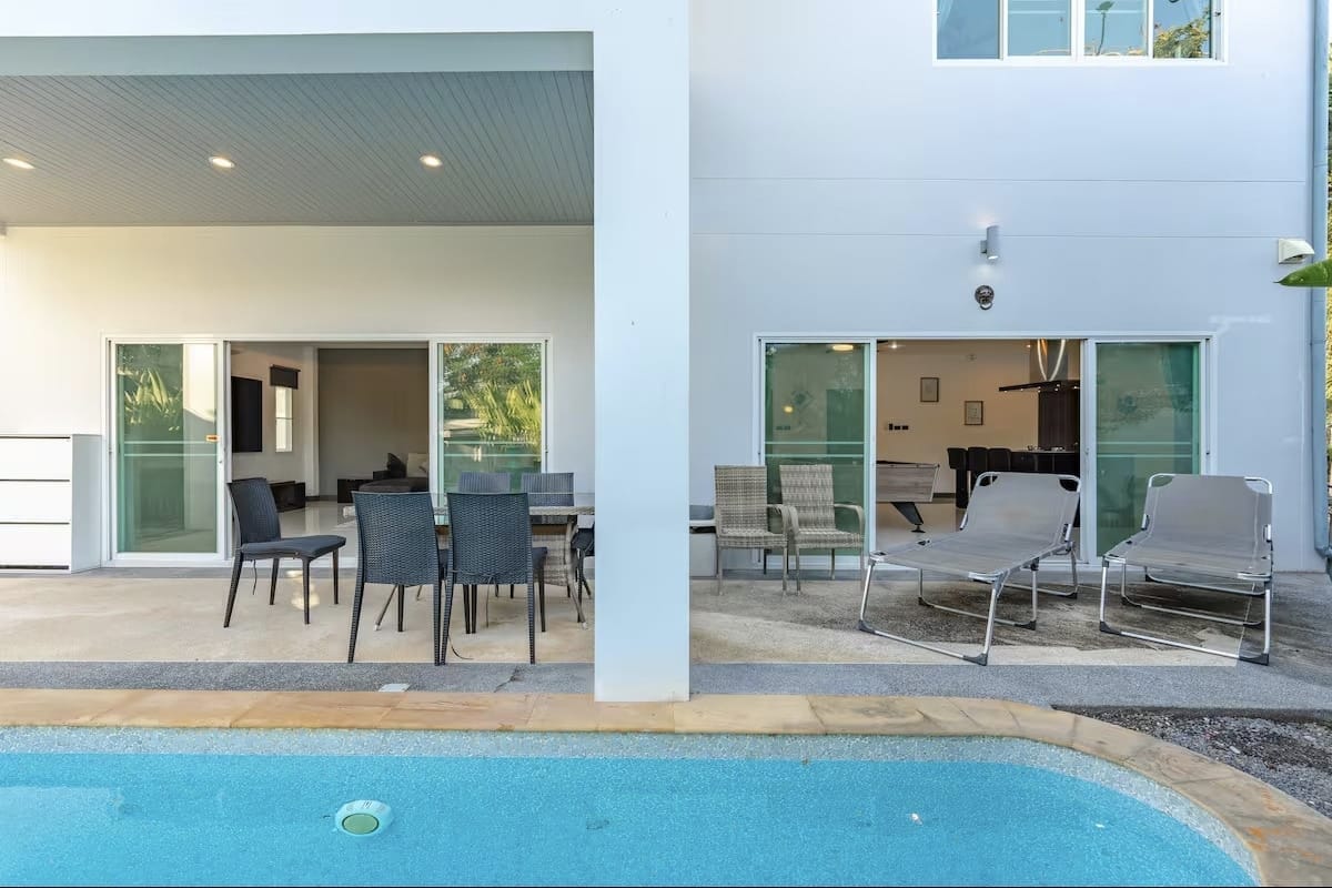 4-Bedroom Pool Villa — Rawai 13