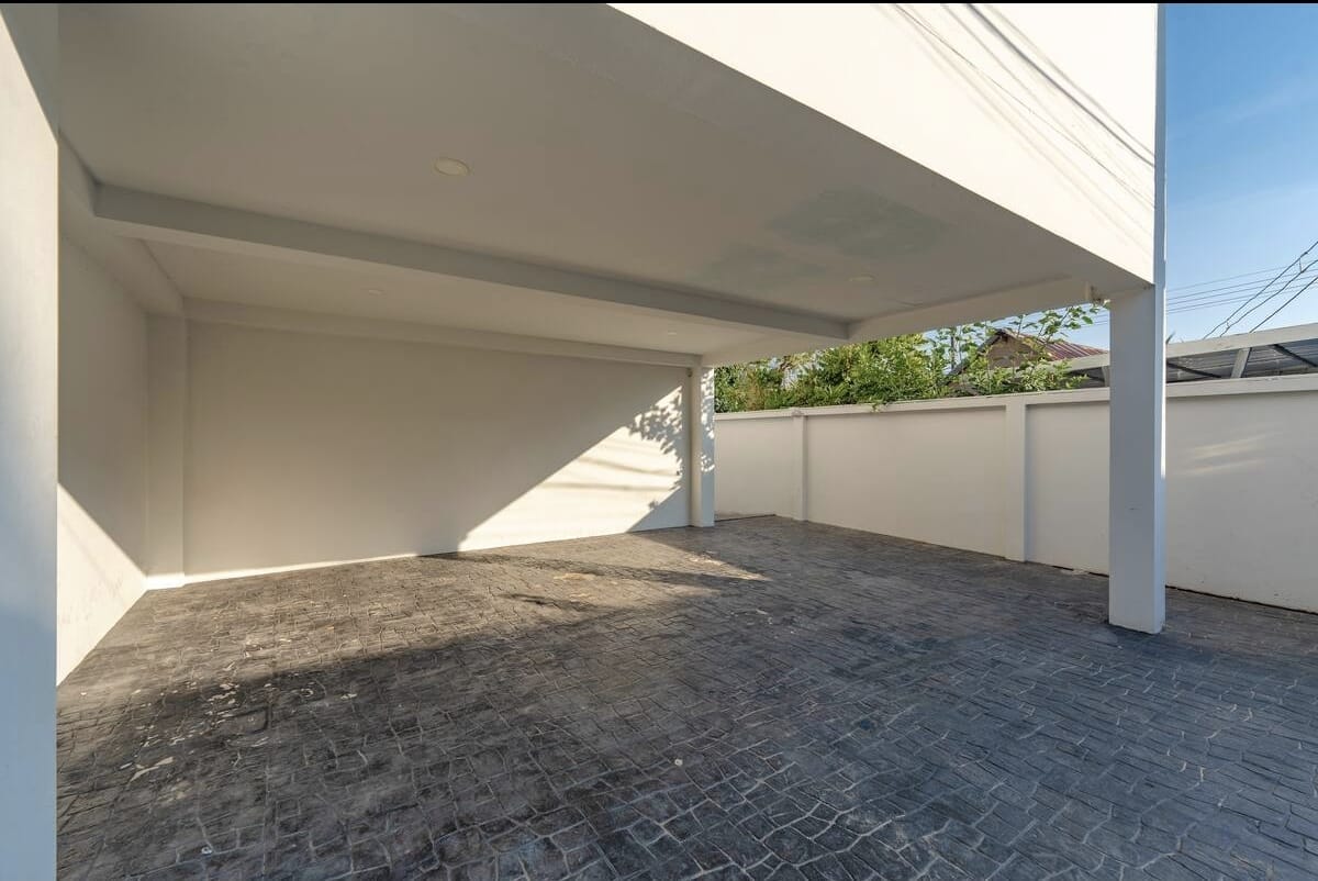 4-Bedroom Pool Villa — Rawai 2