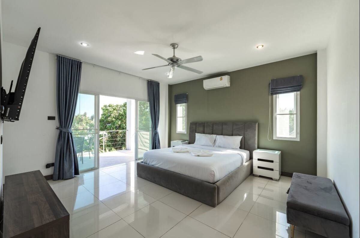 4-Bedroom Pool Villa — Rawai 3