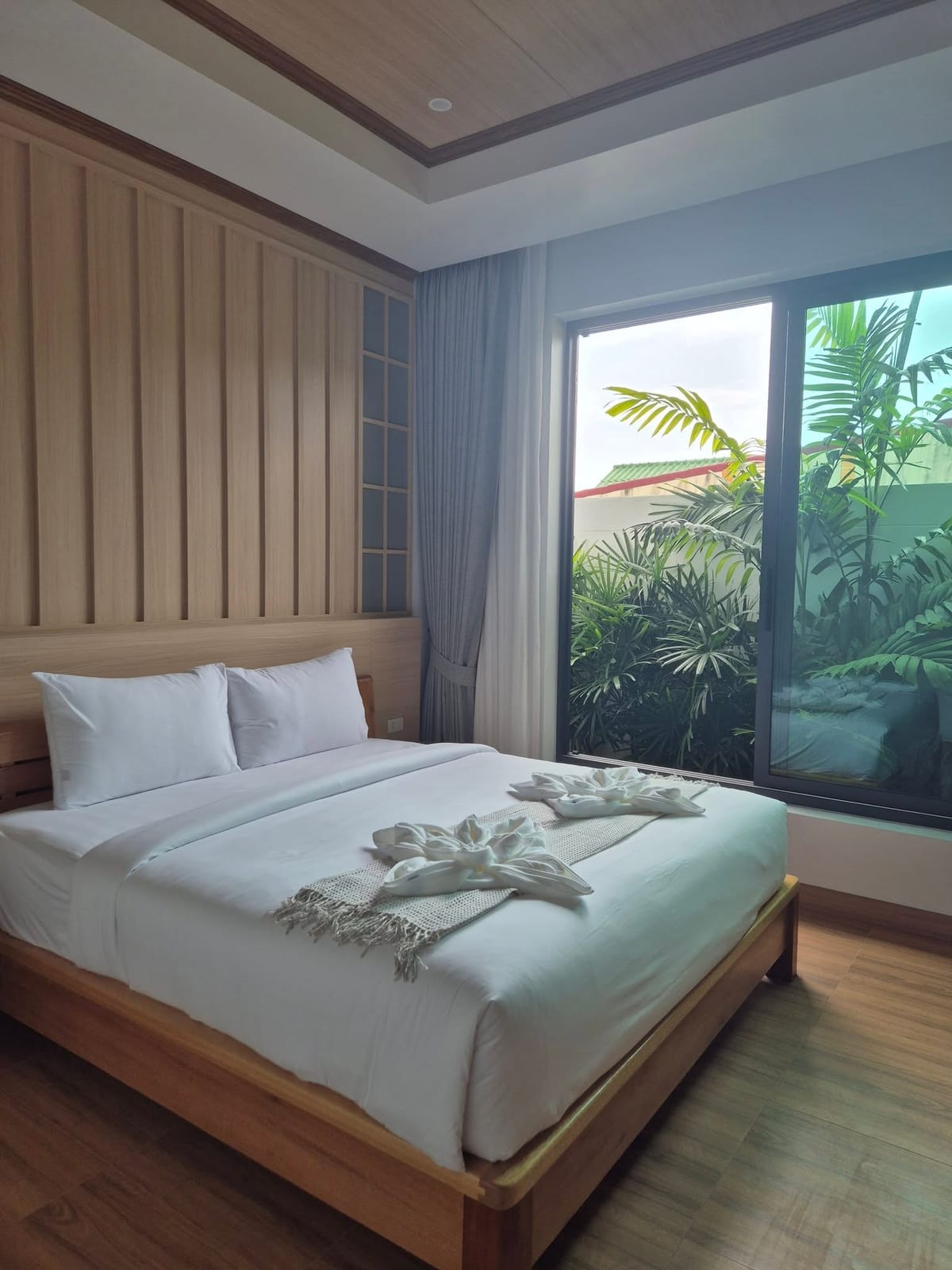 Luxury Pool Villa — Nai Harn, Rawai 4