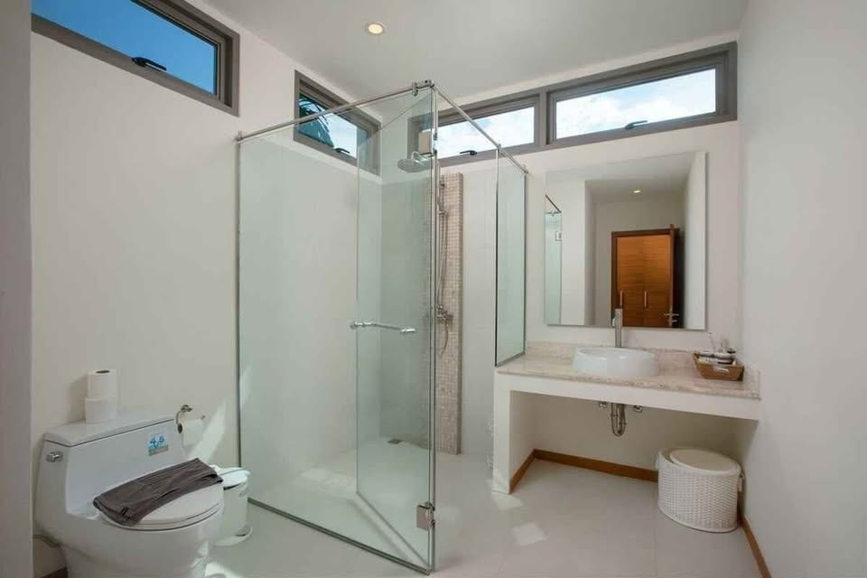 Three-Bedroom Pool Villa in a Gated Estate — Rawai 11