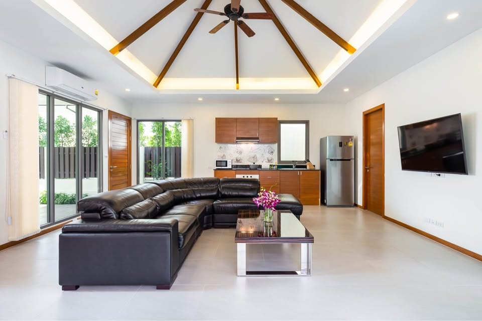 Modern Thai-Balinese Villa — KA Villas, 200 m from Rawai Beach 14