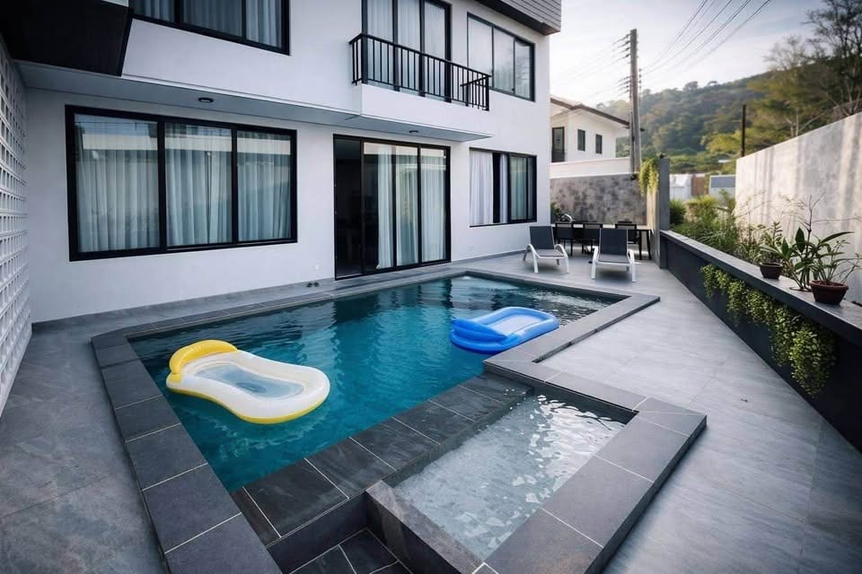 3-Bedroom Villa for Sale in Rawai, Phuket — photo 2 of 10