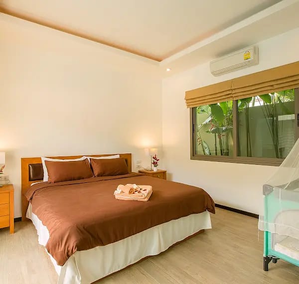 3-Bedroom Pool Villa — Nai Harn 10