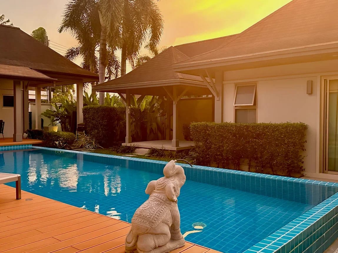 3-Bedroom Pool Villa — Nai Harn 15
