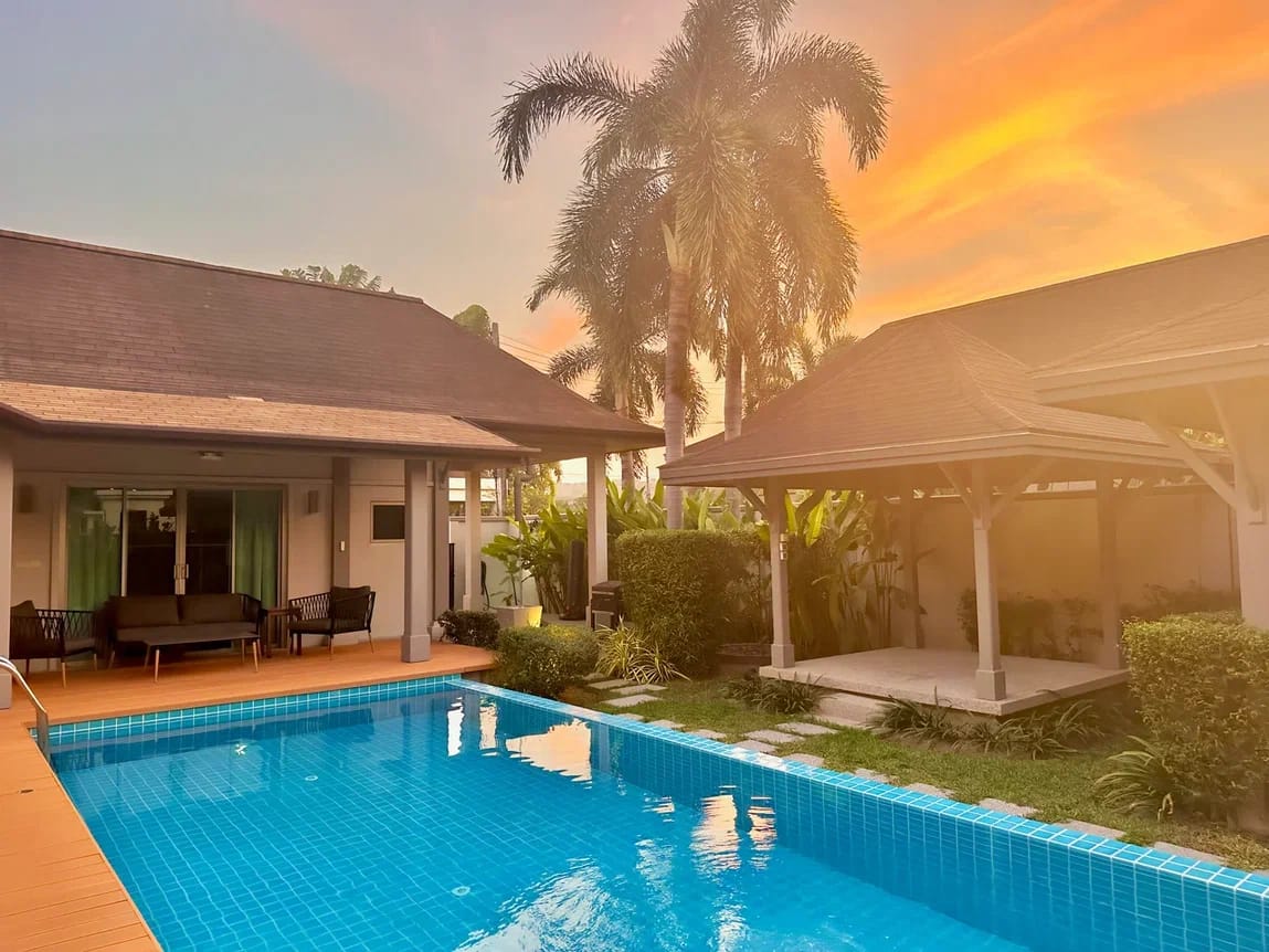 3-Bedroom Pool Villa — Nai Harn 19