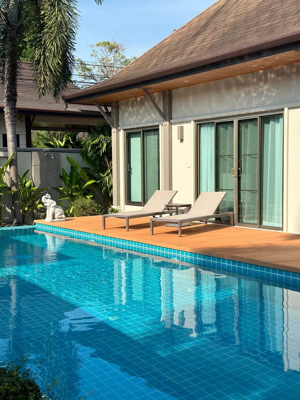 3-Bedroom Pool Villa — Nai Harn 21