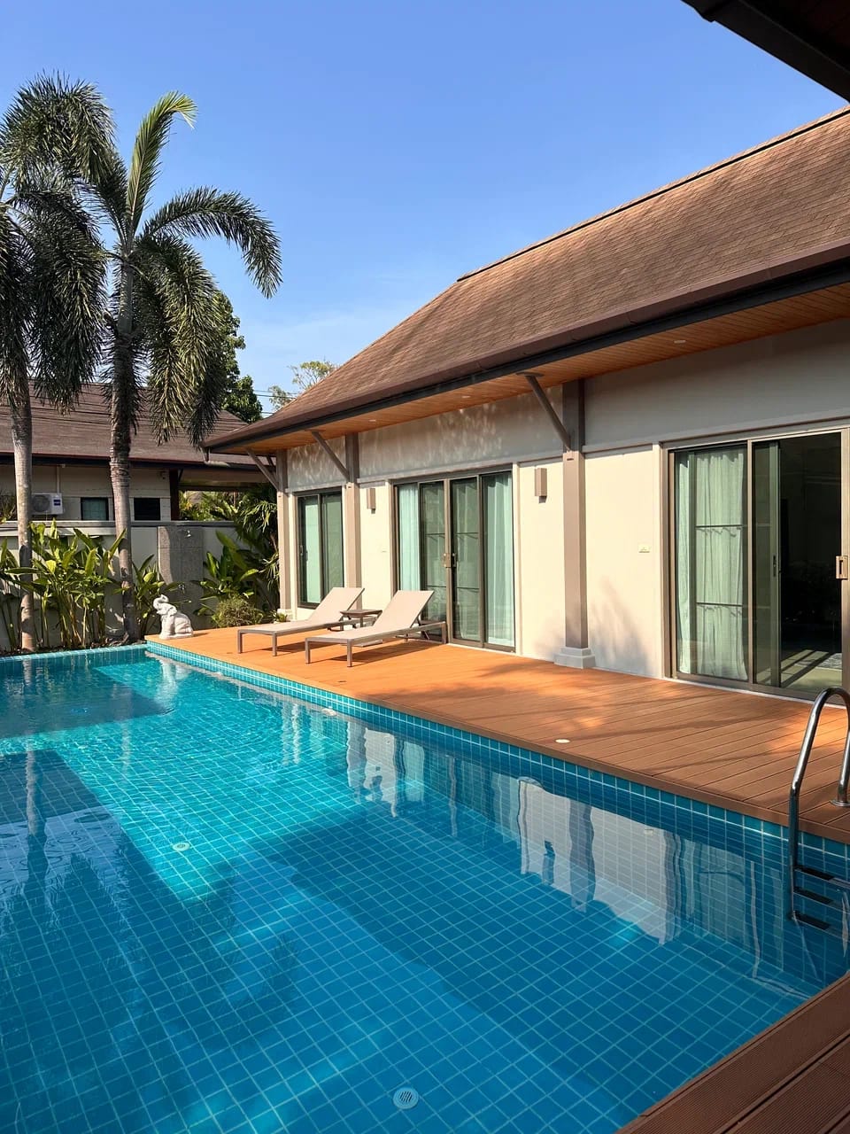 3-Bedroom Pool Villa — Nai Harn 35