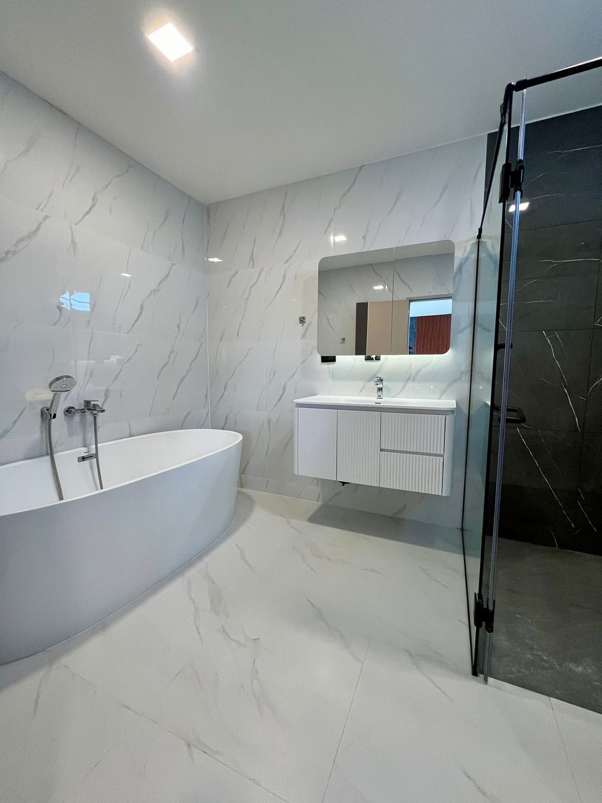 4-Bedroom Pool Villa — Rawai 9