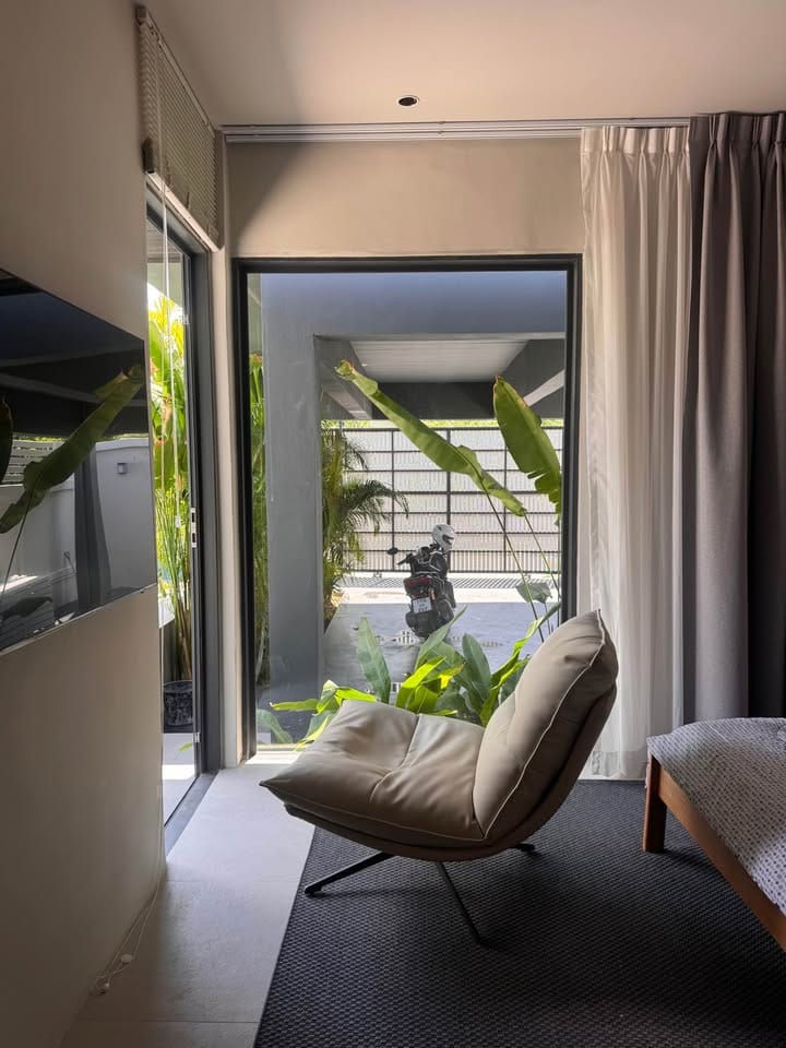 Architect-Designed Pool Villa with Mountain Views — Rawai