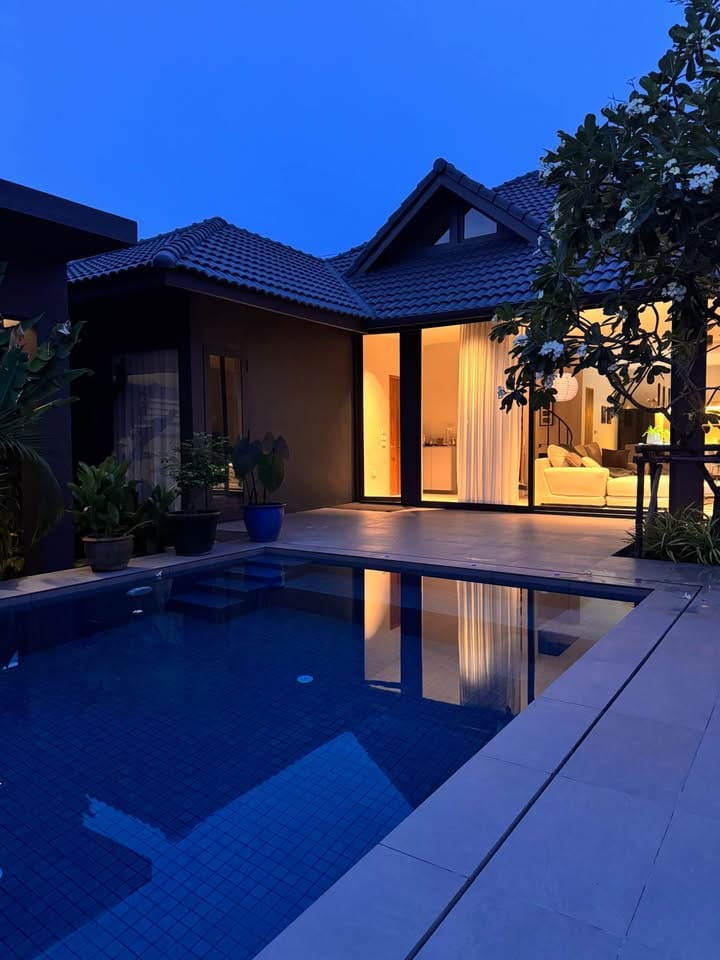 Architect-Designed Pool Villa with Mountain Views — Rawai
