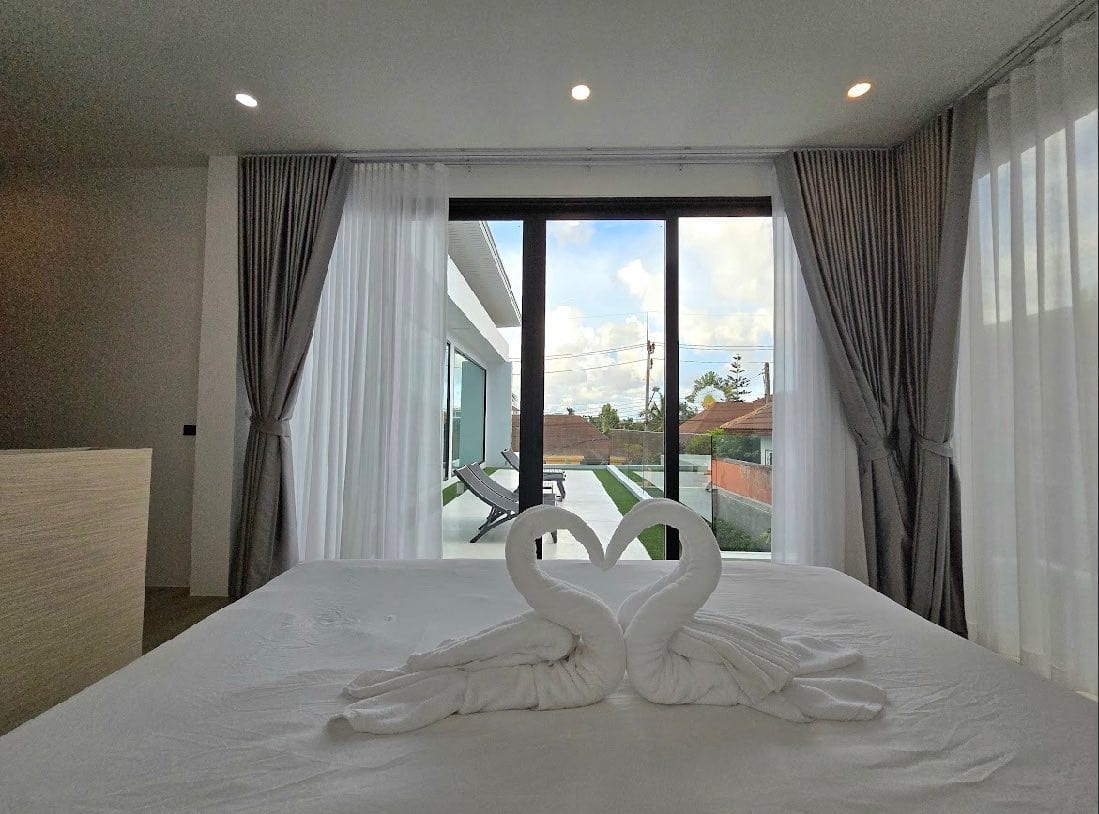 Modern Villa with Landscaped Garden — Sai Yuan, Rawai 7