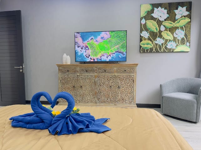 4-Bedroom Pool Villa — Rawai 13