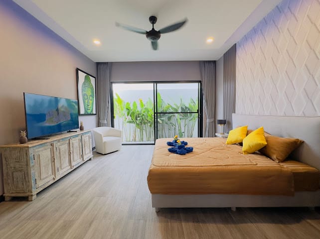 4-Bedroom Pool Villa — Rawai 16