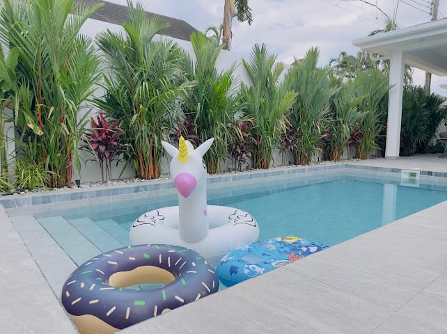 4-Bedroom Pool Villa — Rawai 30