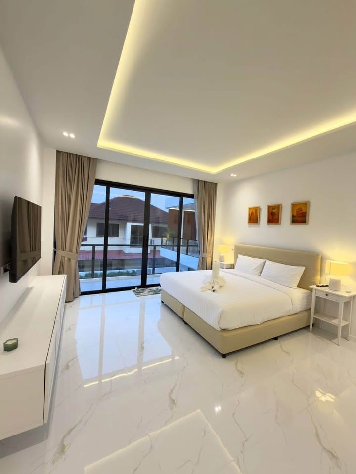 Brand New Four-Bedroom Pool Villa with Sauna — Rawai 13