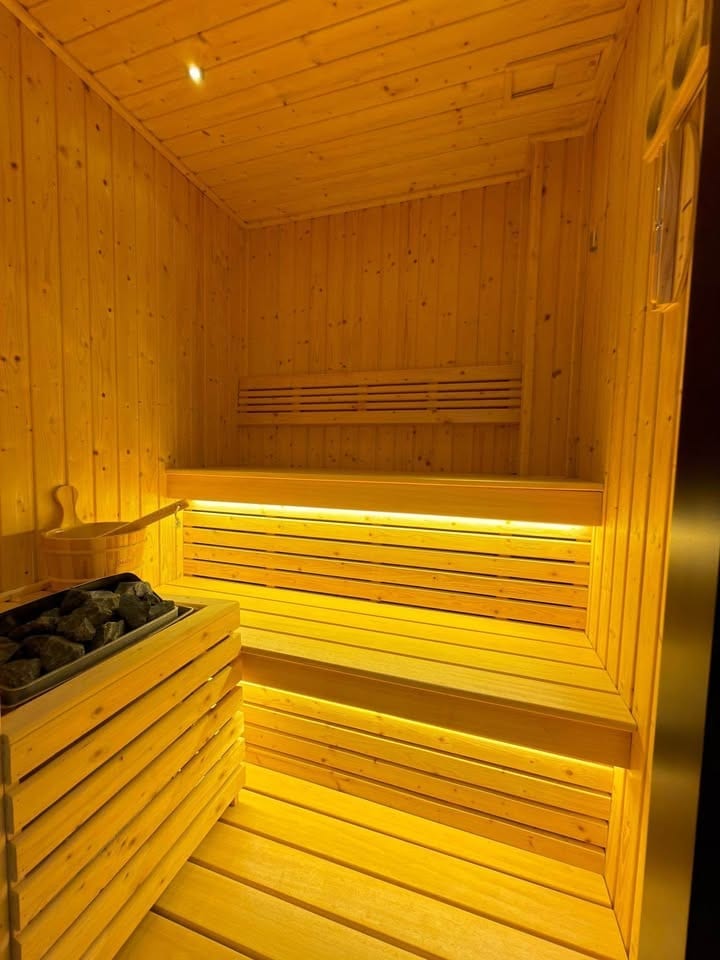 Brand New Four-Bedroom Pool Villa with Sauna — Rawai 7