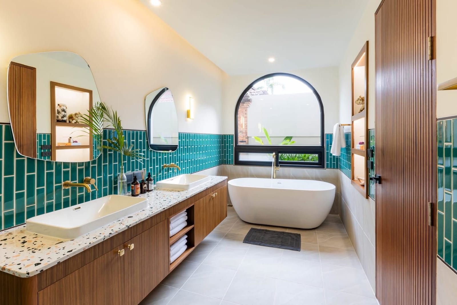 4-Bedroom Pool Villa — Rawai 12