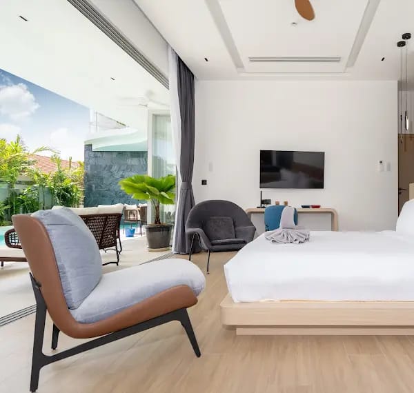 5-Bedroom Pool Villa — Rawai 23