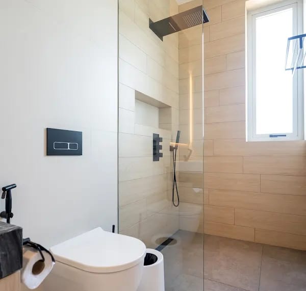 5-Bedroom Pool Villa — Rawai 25