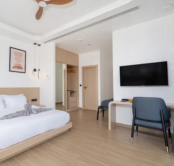 5-Bedroom Pool Villa — Rawai 70