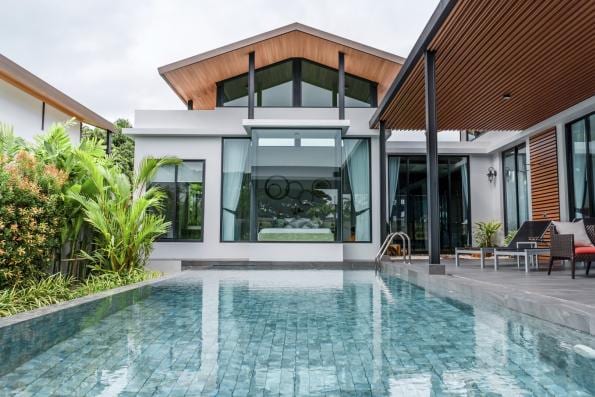 4-Bedroom Gallery Loft Pool Villa for Sale in Nai Harn 2