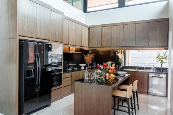 4-Bedroom Gallery Loft Pool Villa for Sale in Nai Harn 7