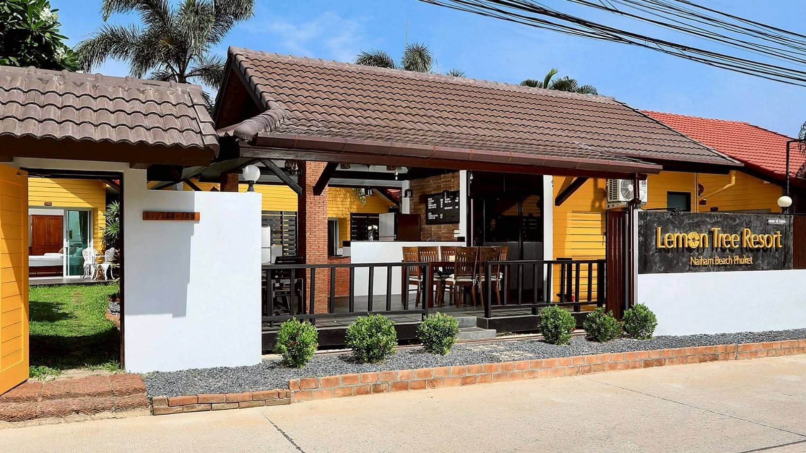 Boutique Resort and Pool Villa — Nai Harn 8