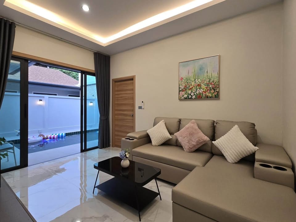 2-Bedroom Villa for Rent in Rawai, Phuket — photo 13 of 15