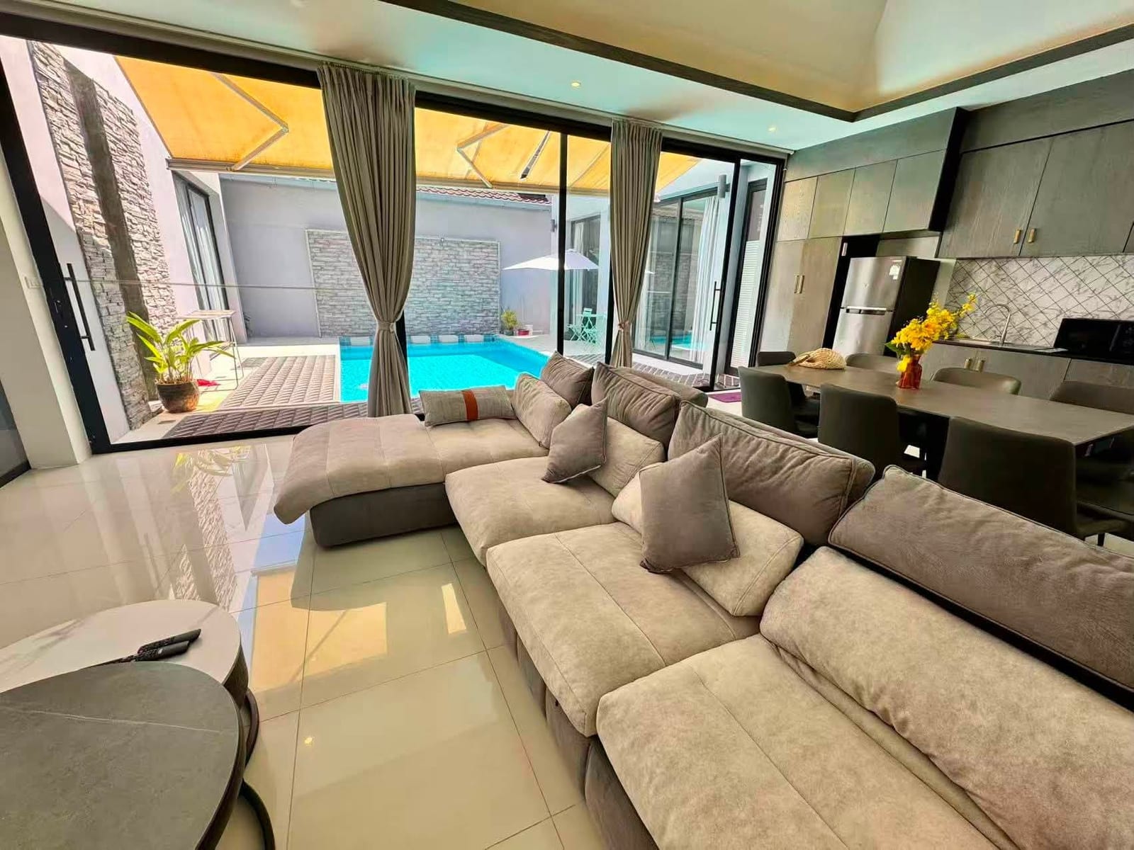 Luxury 3-Bedroom Pool Villa — 500 m from Rawai Beach 4