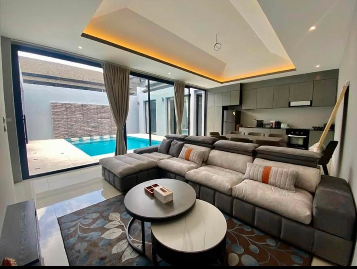 Luxury 3-Bedroom Pool Villa — 500 m from Rawai Beach 9