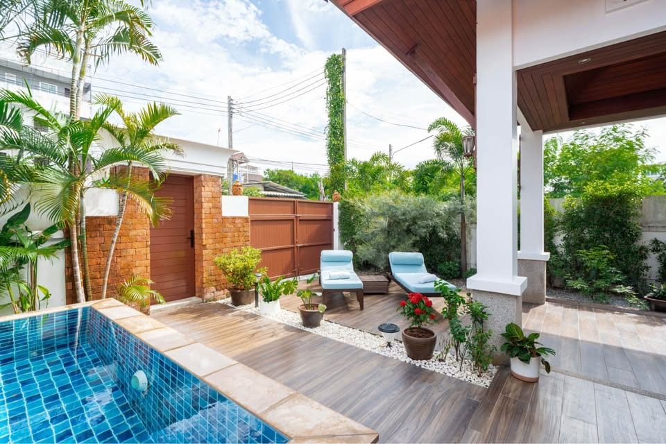 Balinese Pool Villa — Saiyuan Soi 13, Rawai