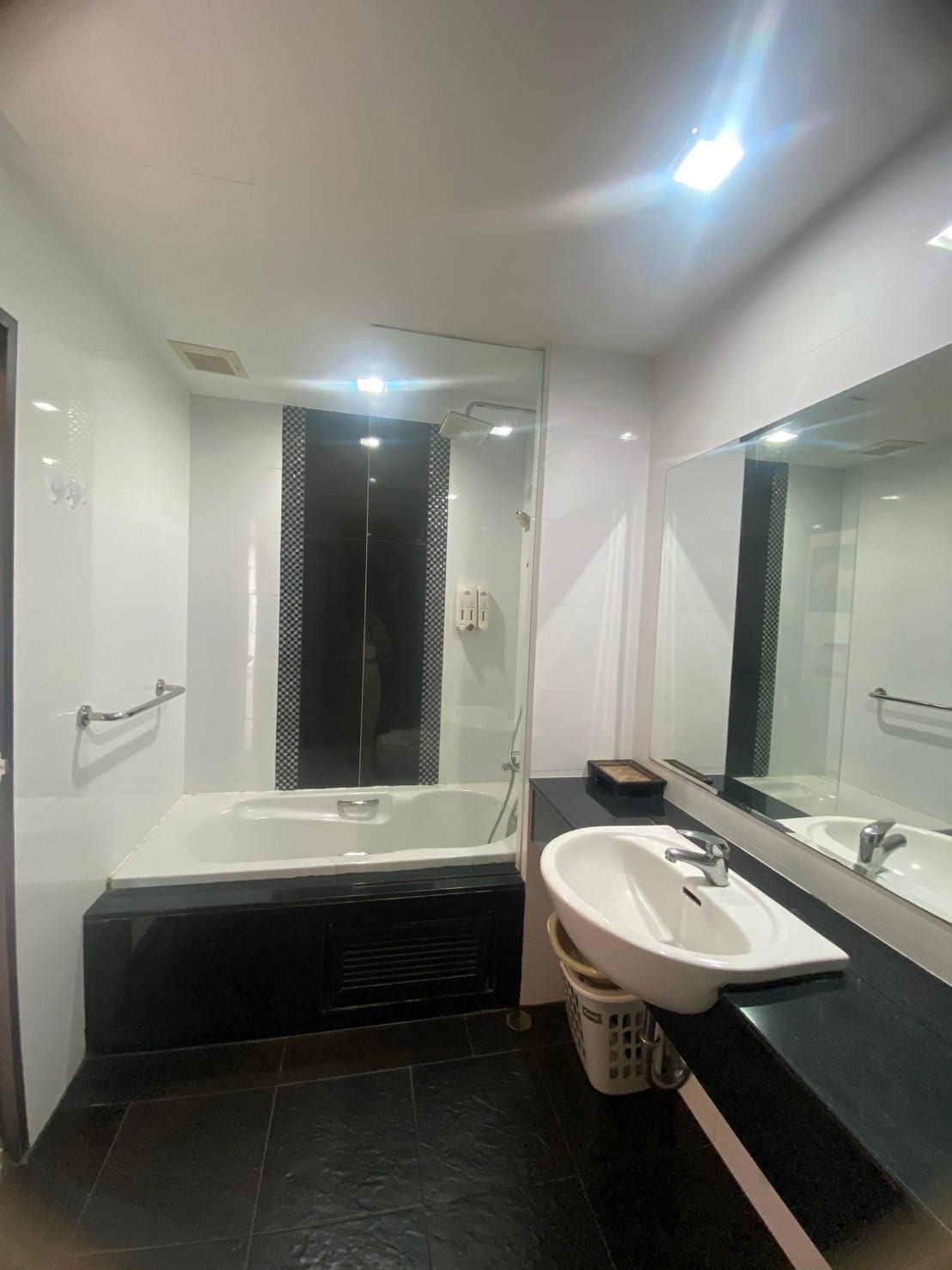 1-Bedroom Condo for Sale in Rawai, Phuket — interior view