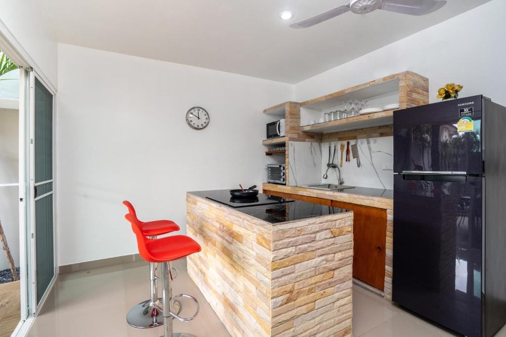 Pool Villa for Short-Term Rental — Rawai / Nai Harn 11