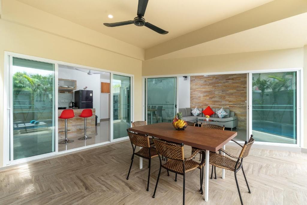 Pool Villa for Short-Term Rental — Rawai / Nai Harn 15