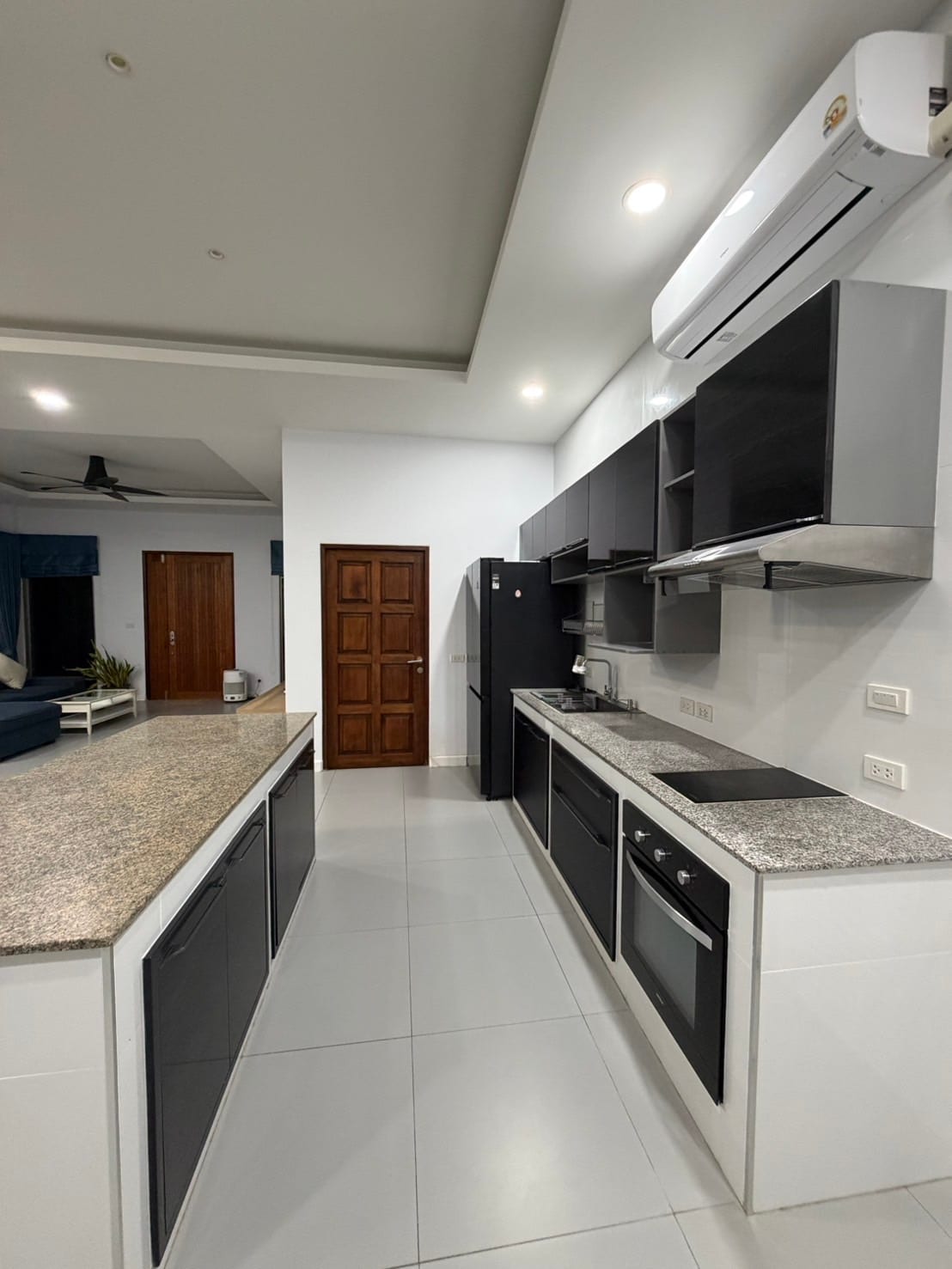 3-Bedroom Private Pool Villa on a Large Plot — SIWA Villa, Rawai 12
